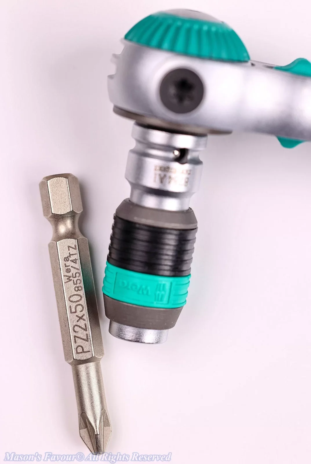 Wera KK-ZYKLOP-1/4" Ratchet Wrench Set - Eyeball Connector & the Bushing Adapter, with a Screwdriver Bit