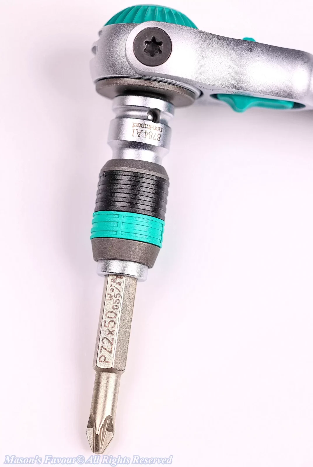 Wera KK-ZYKLOP-1/4" Ratchet Wrench Set - Eyeball Connector, engaged with the Bushing Adapter, and further engaged wit the Screwdriver Bit