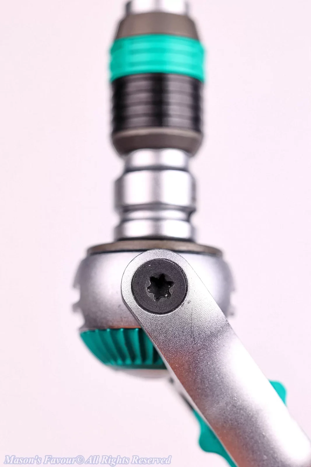 Wera KK-ZYKLOP-1/4" Ratchet Wrench Set - Hands-On 7