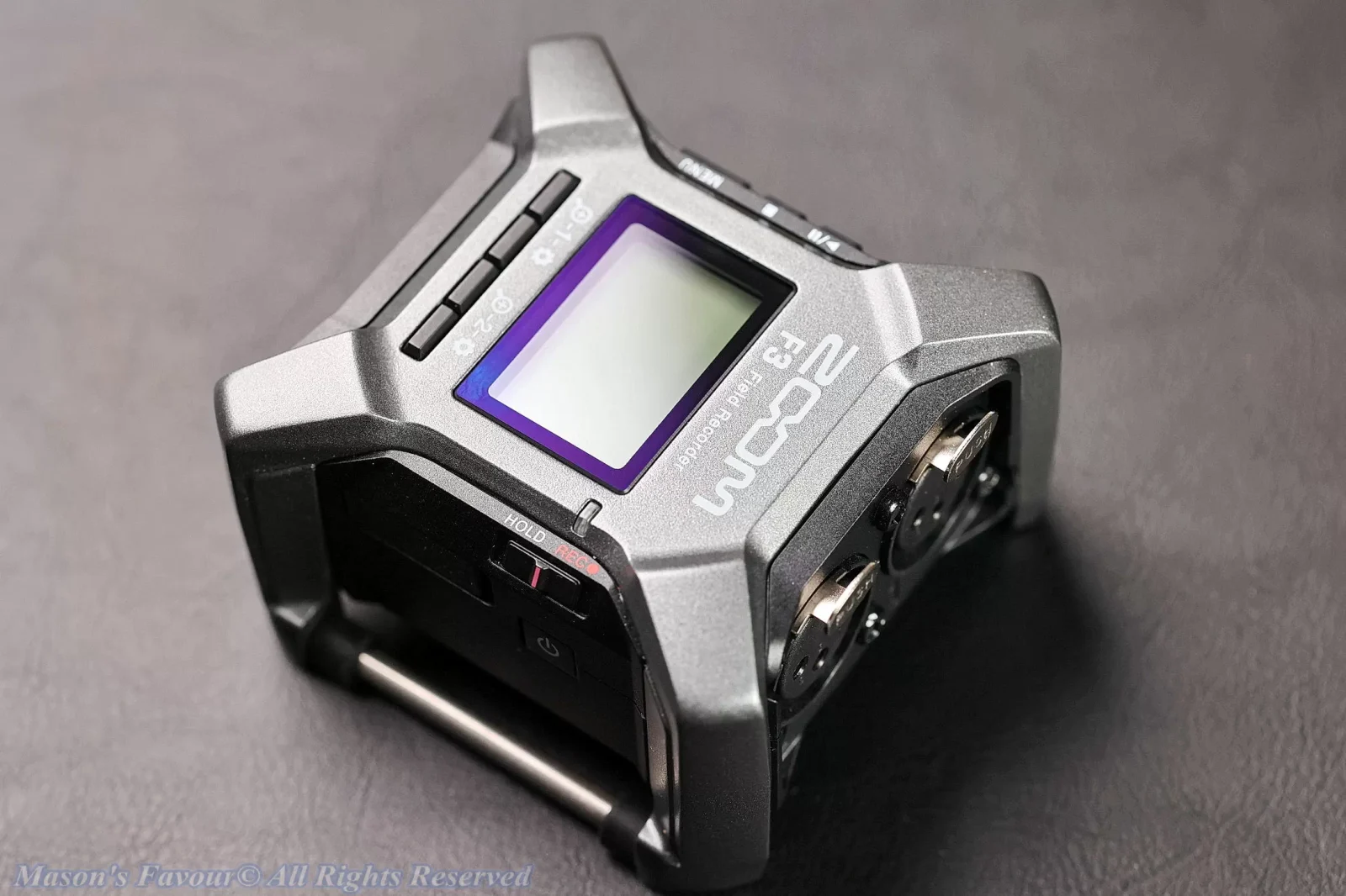 Zoom F3 Field Recorder - Persepctive 4